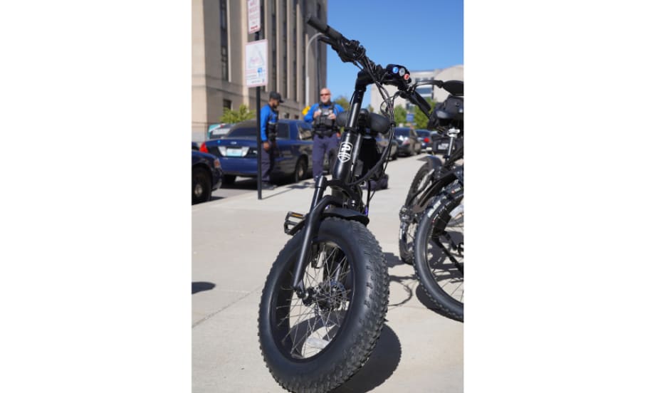 Missouri PD Given E-Bike for Downtown Patrols
