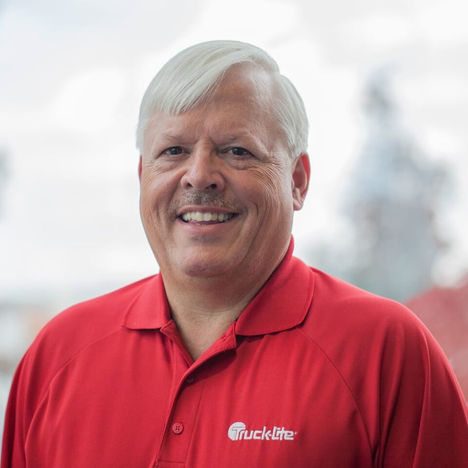 Truck-Lite’s Brad Van Riper Dies at 64