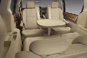 Chrysler Reveals Improved Features on Minivans, Aspen SUV
