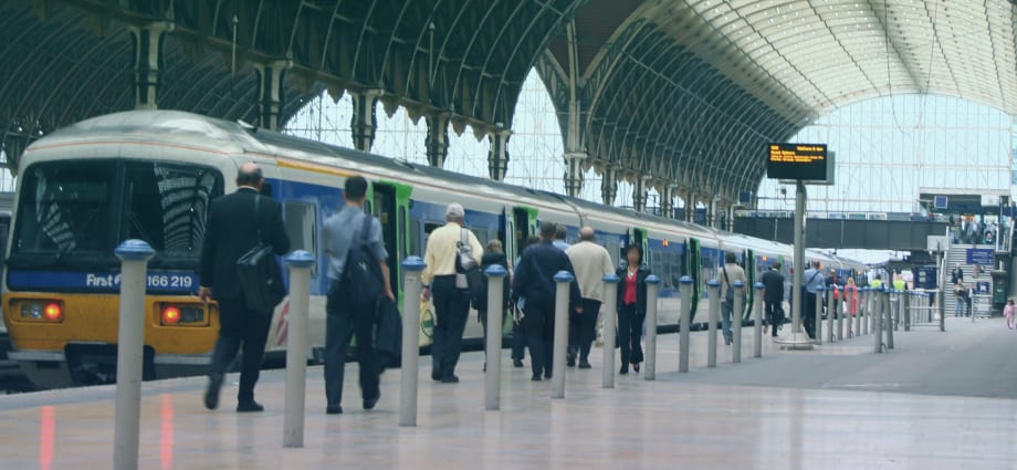 What Rail Operators can Learn from Airports in Smoothing Journeys