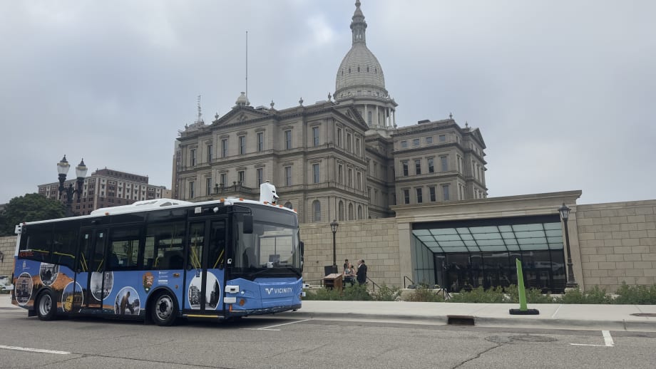 Vicinity, Partners Bringing Automated Bus to Michigan 