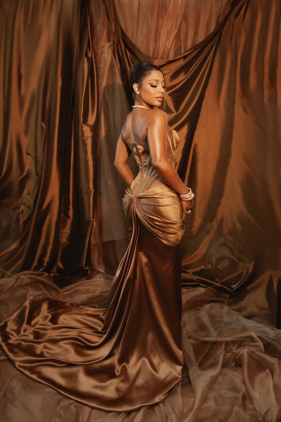 Grammy Winner Victoria Monet's Hair Color & Style: Get the Look