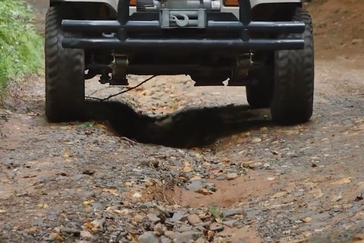 Video: 10 Off-Road Driving Tips