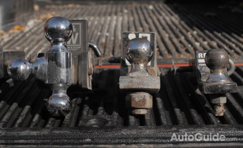Video: How to Safely Tow a Trailer