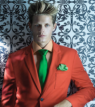 2 Guys Wearing 4 Hair Styles Your Clients Will LOVE