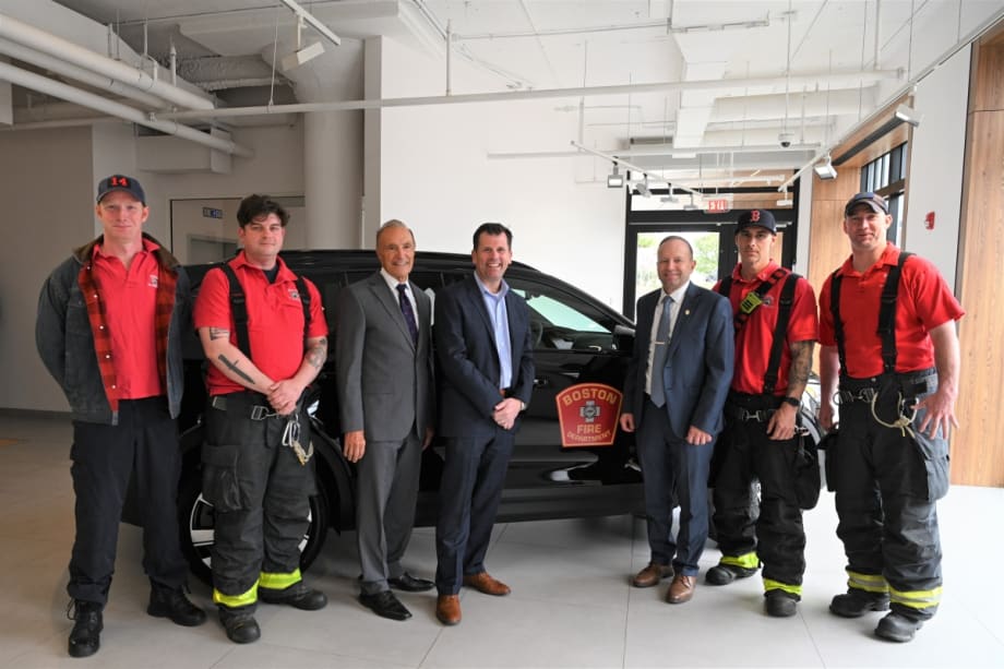 Volvo Car Provides Boston Fire with EV for Rescue Training