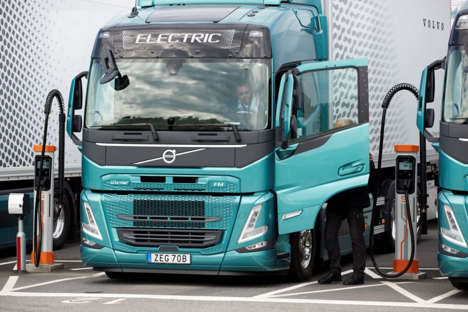 Volvo Details Net-Zero Technology Pathways Forward