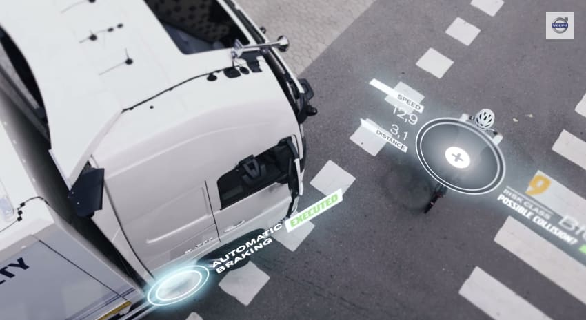 Volvo Safety Technology Gives 360-Degree View