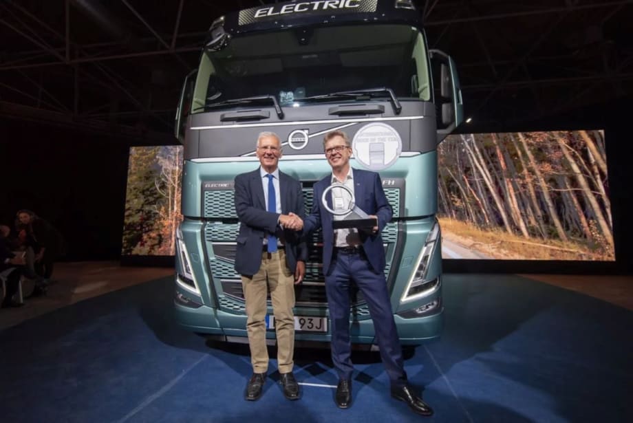 Volvo FH Electric Named International Truck of the Year
