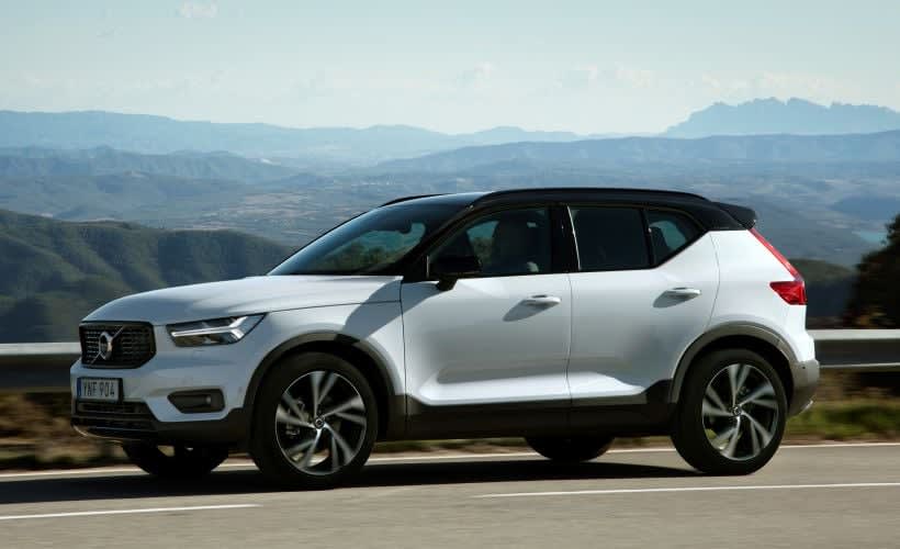 Volvo's XC40 Tops Kelley's Best Buys