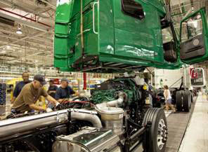 Volvo Trucks First U.S. Manufacturer to Achieve Dual Energy Certifications