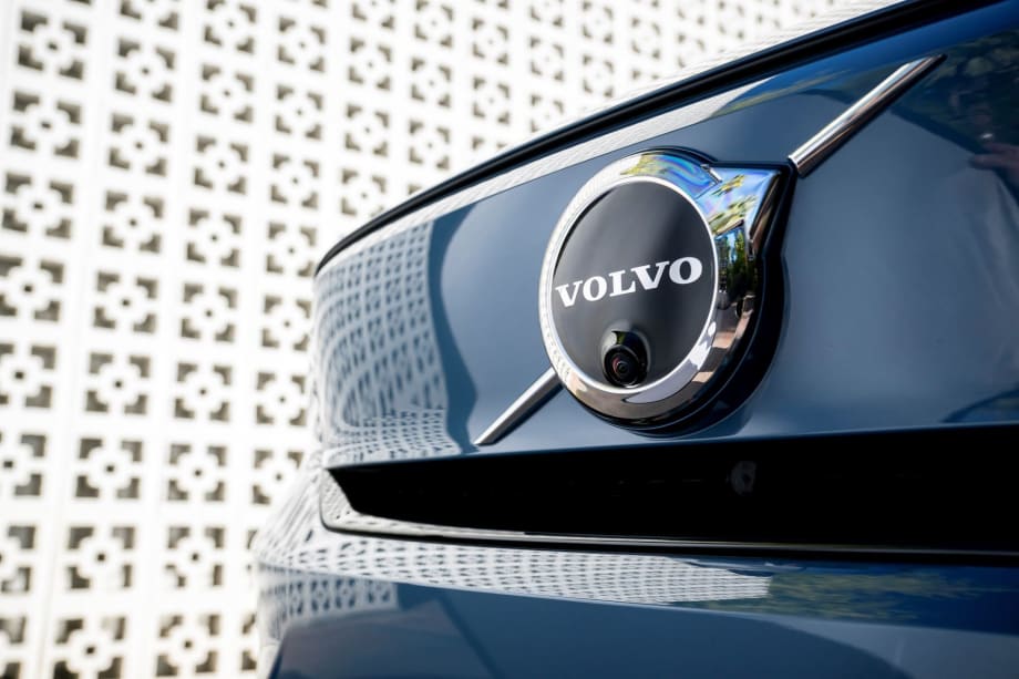 Volvo Brings Back Subscriptions to California