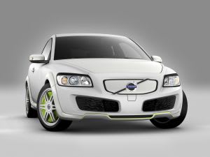 Volvo ReCharge Concept revealed