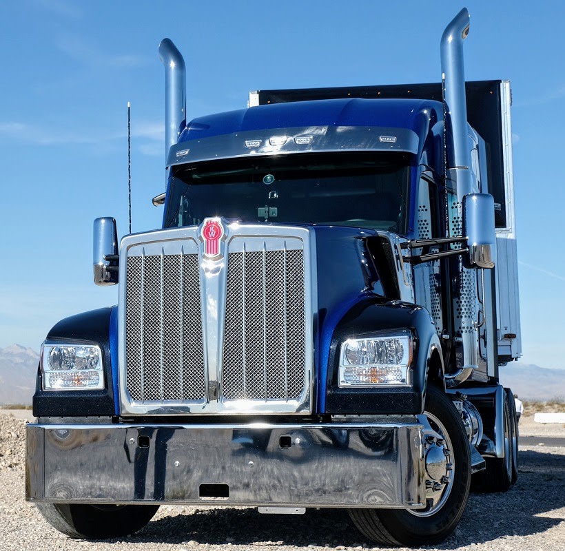 Quick Spin: Kenworth's W990 Makes No Apologies for What It Is