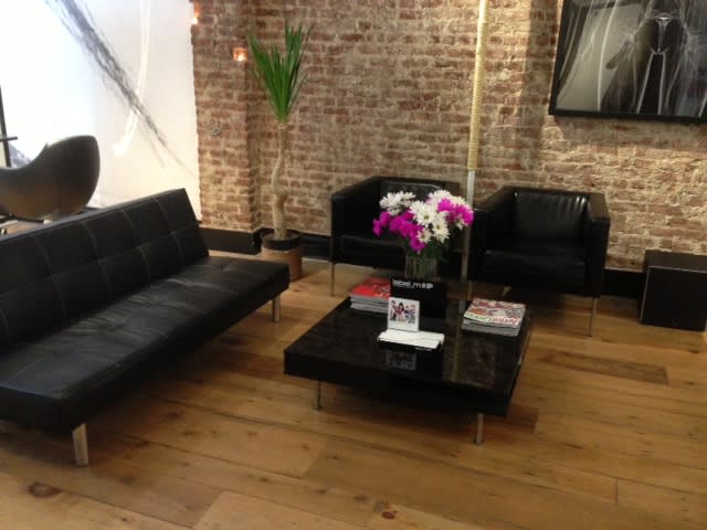 SALON TOUR: Alibi 25 NYC
