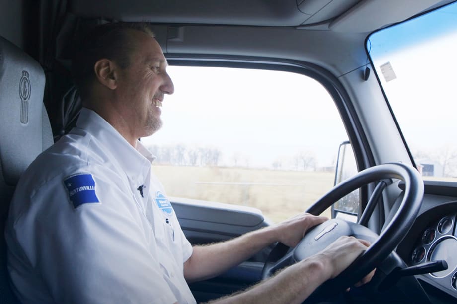 Walmart’s Growing Fleet Seeks Drivers
