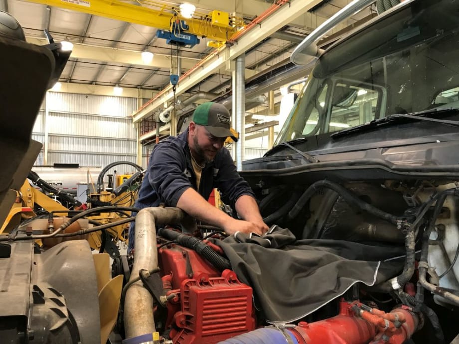 Training for Keeps: How to Retain Fleet Technicians