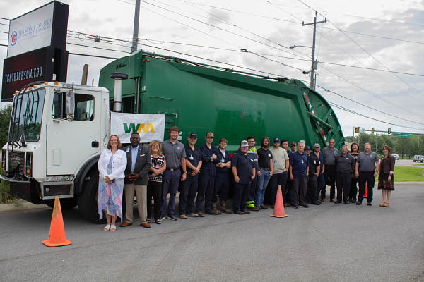 Waste Management Donates Refuse Truck to Tennessee College