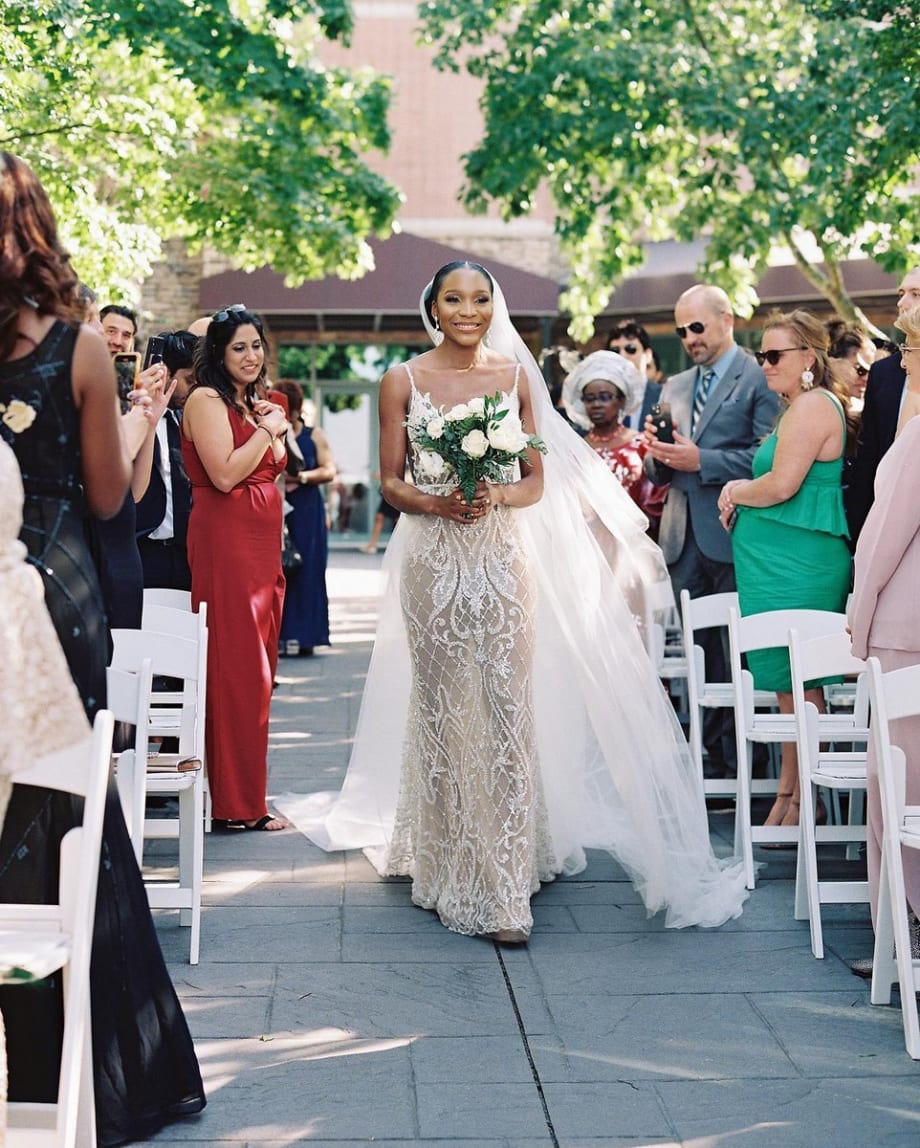 Here Comes the Bridal Stylist