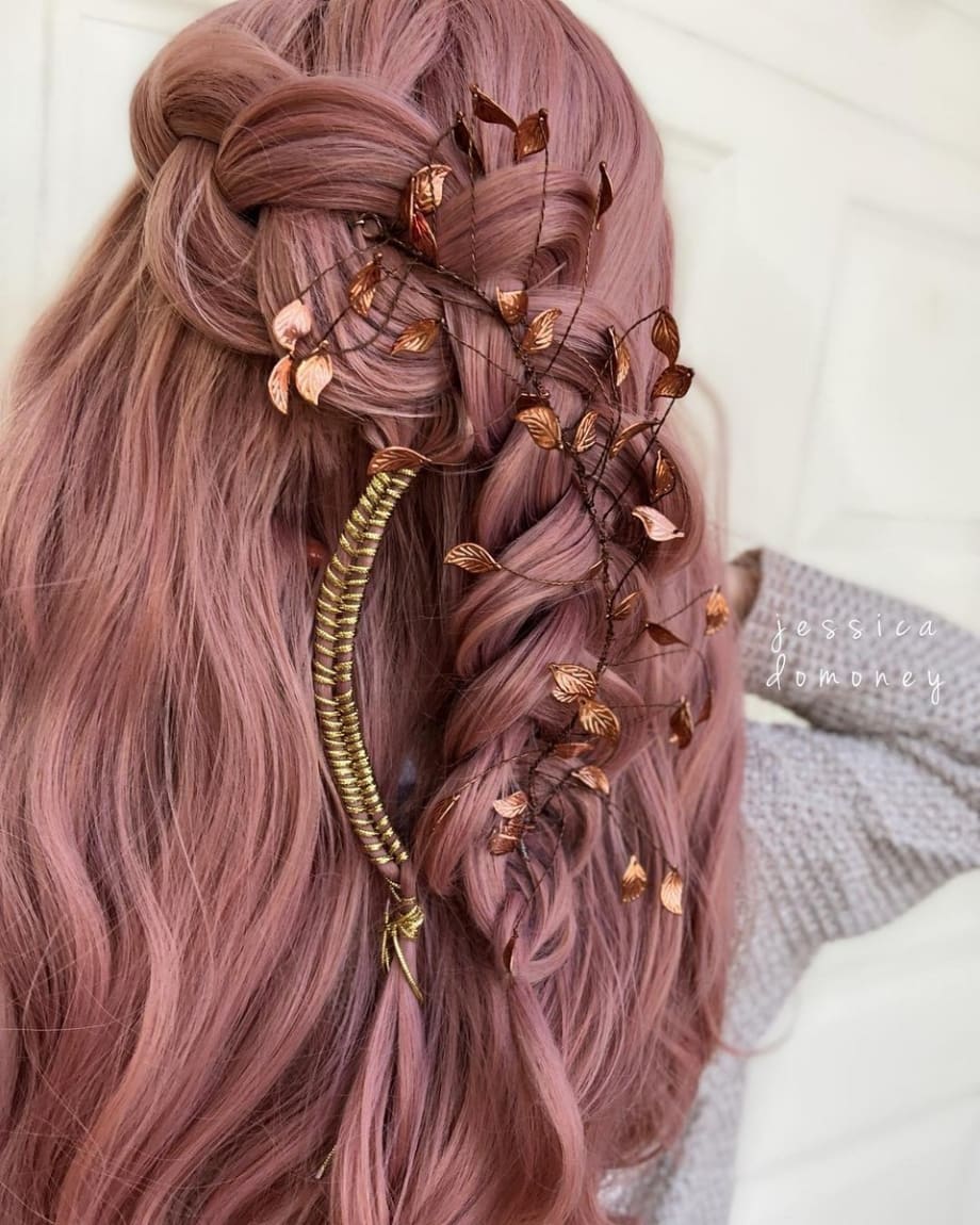 Here Comes the Bridal Stylist