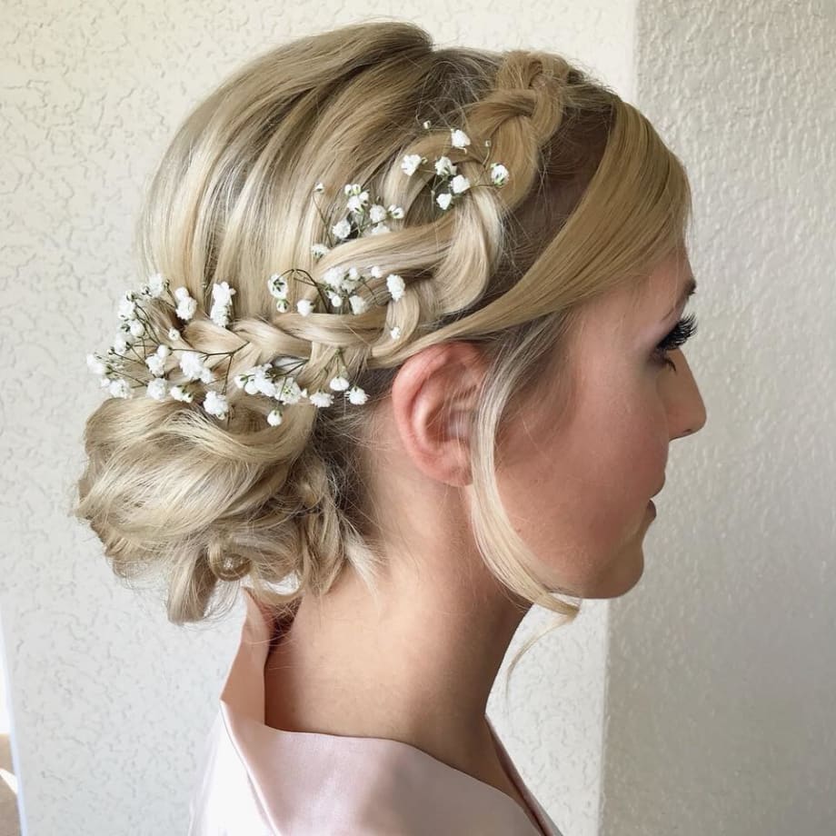 Here Comes the Bridal Stylist