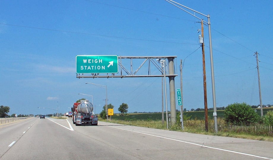 Midwestern States Expand Truck Weights to Speed Disaster Relief