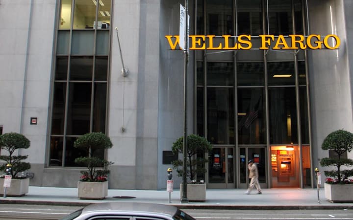 Embattled Wells Fargo Chief Steps Down