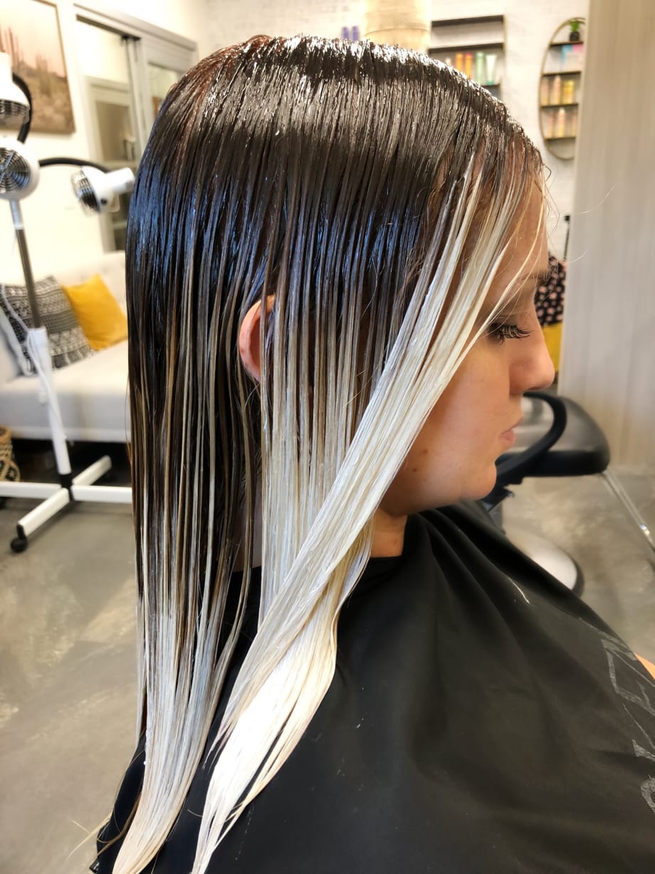 The Wet Balayage Technique Will Boost and Brighten Dull Ends