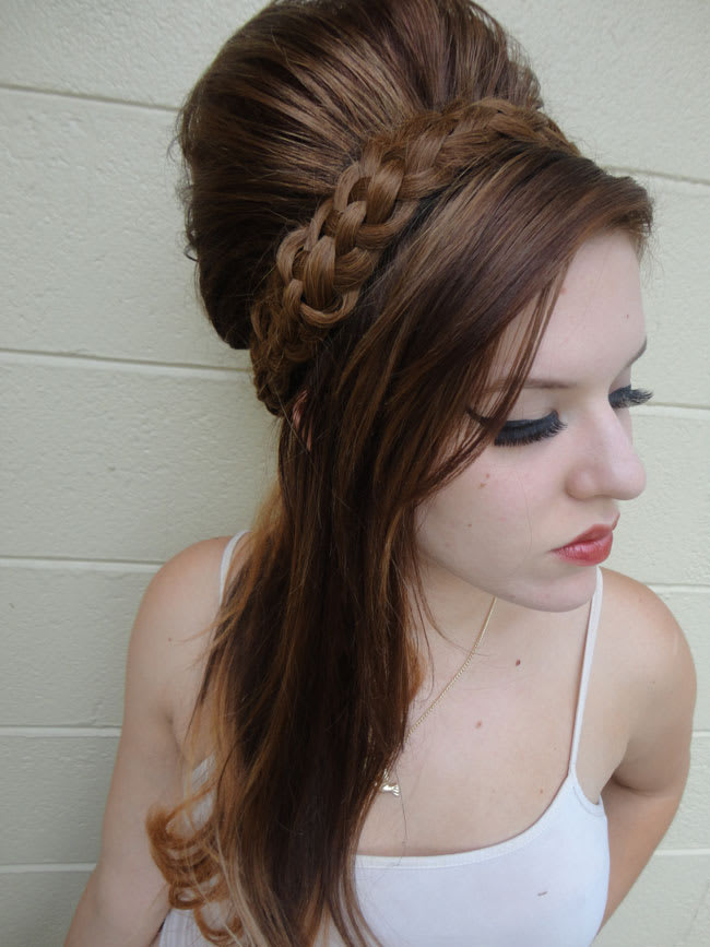 Amy Winehouse-Inspired Beehive: The How To