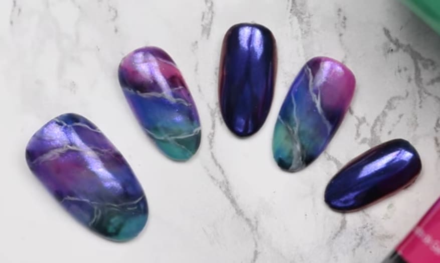 CND Creative Play Gel-Polish Rainbow Fluorite Nail Art