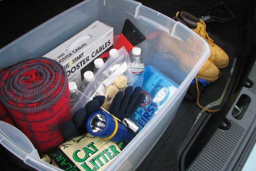 Video Safety Tip: Winter Emergency Kits