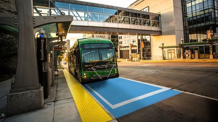 CALSTART and the FTA Explore Wireless Charging for BEBs