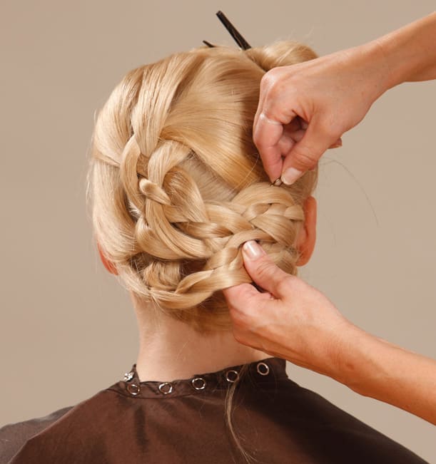 HOW-TO: The Braided Roll