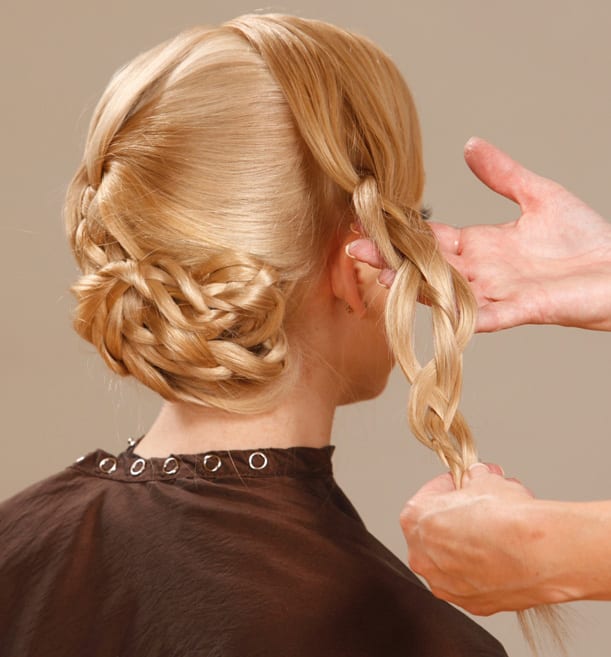 HOW-TO: The Braided Roll