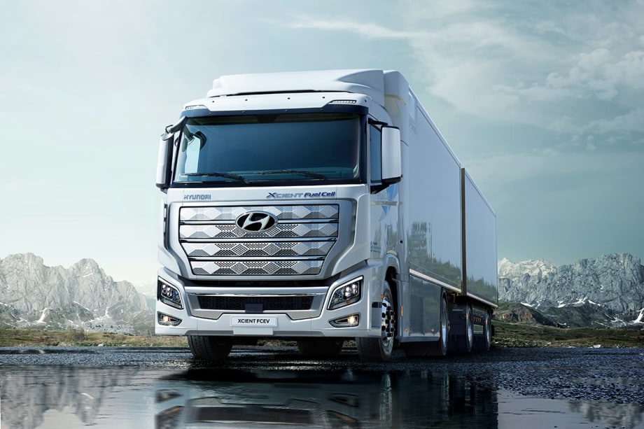 Hyundai’s First Fuel Cell Truck Heads to Europe