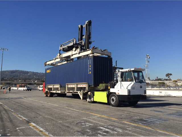 N.Y. and N.J. Port Tests Electric Yard Trucks