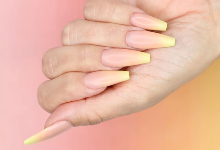 Young Nails Vlog #113: Summer Peach Fade Nails