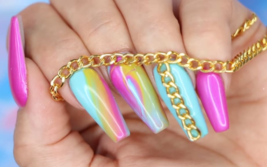 Young Nails Vlog #120: Bright Coachella Festival Nails