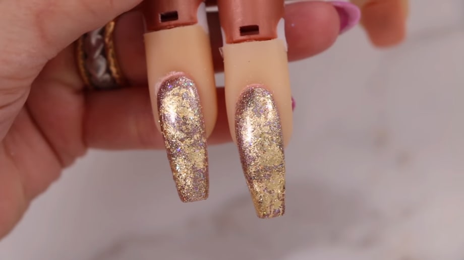Young Nails VLog #28: Gold Rush Nails
