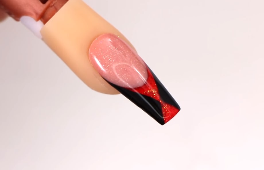 Young Nails Vlog #71: The Black Widow Spider Nail