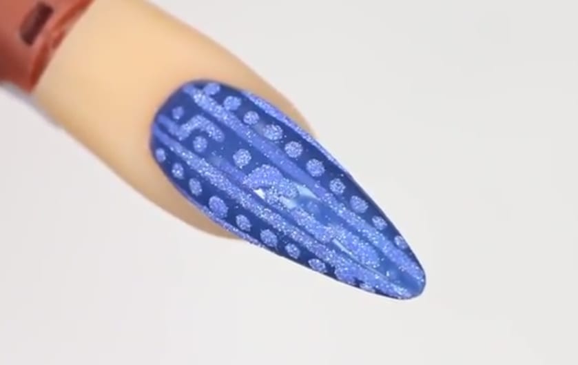 Young Nails Vlog #82: Winter Wonderland Sweater Nail