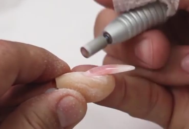 Young Nails Nail School: Doing a Two-Week Gel Fill
