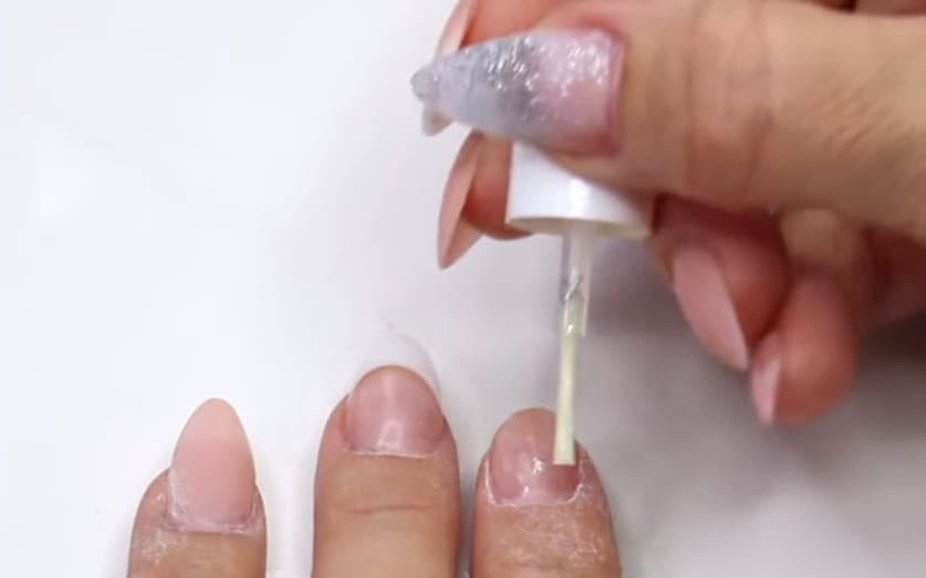 Young Nails Nail School: How to Prevent Lifting