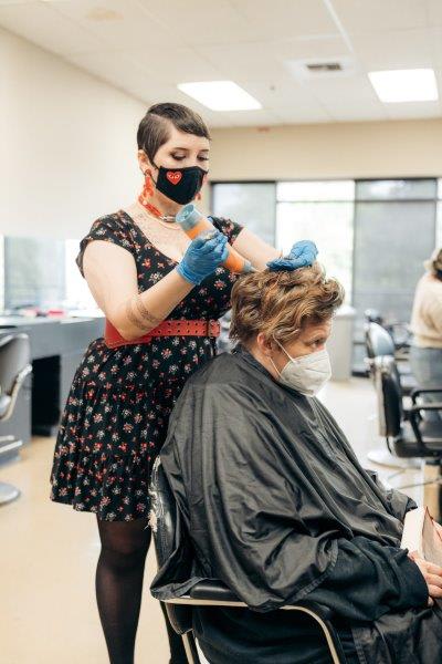 The Zenoti Foundation's Shelter Days Provides Salon Service to Local Shelters