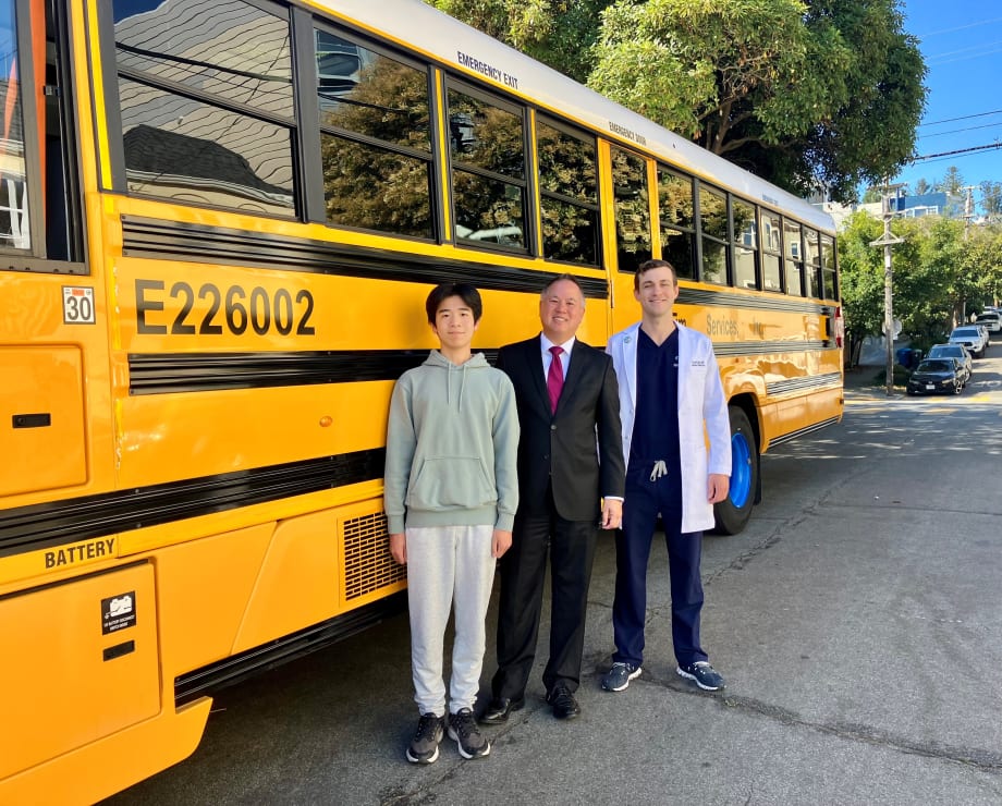 California Governor Signs 2035 Zero-Emission School Bus Mandate