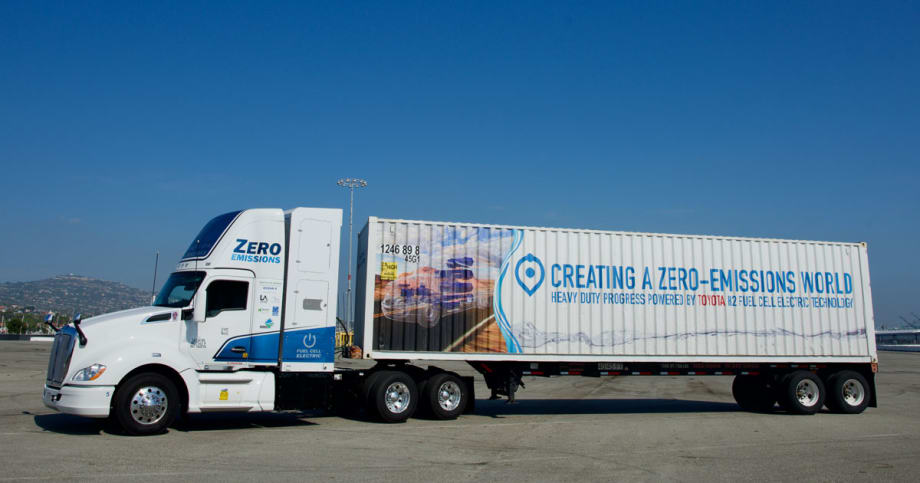 California Delays Advanced Clean Fleets Enforcement