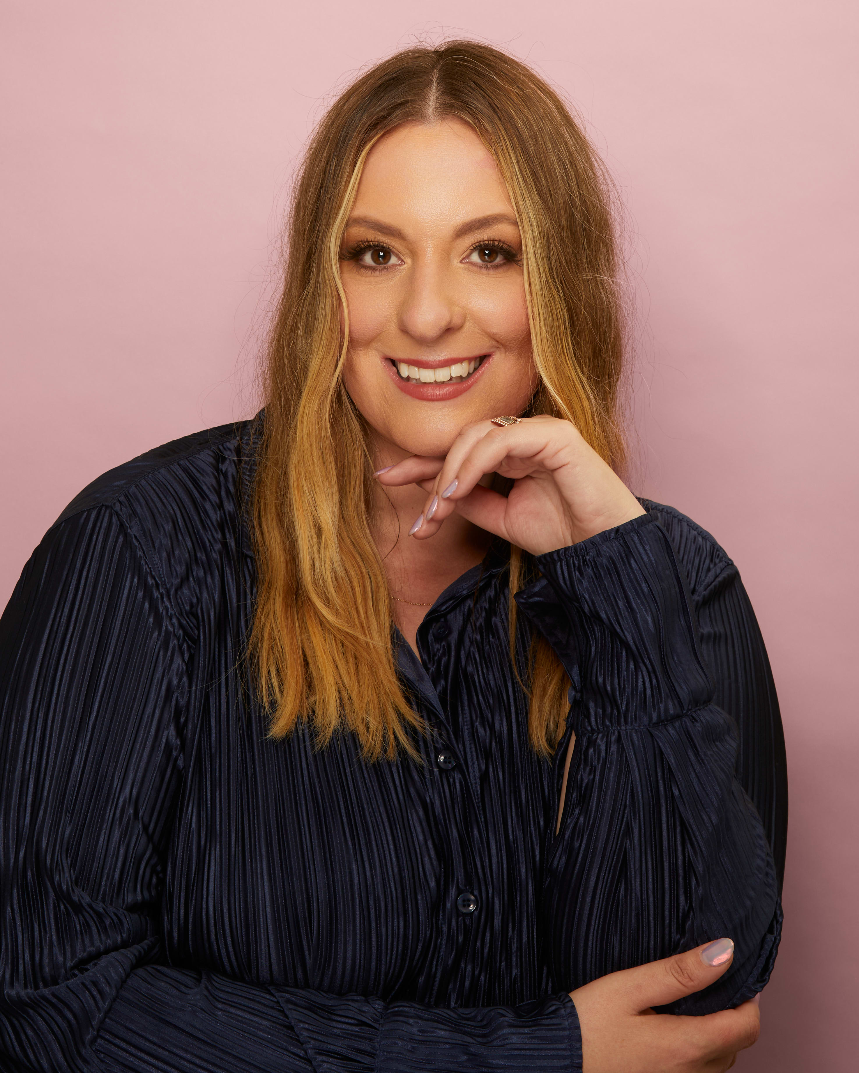 The MODERN Artist Erin Munoz: Grow Your Business, Protect Your Balance