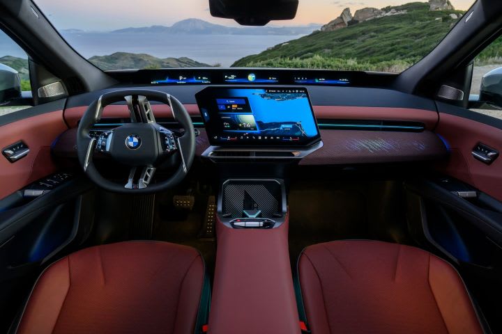 Auto Journalists Crown 2026 Winners | F&I and Showroom