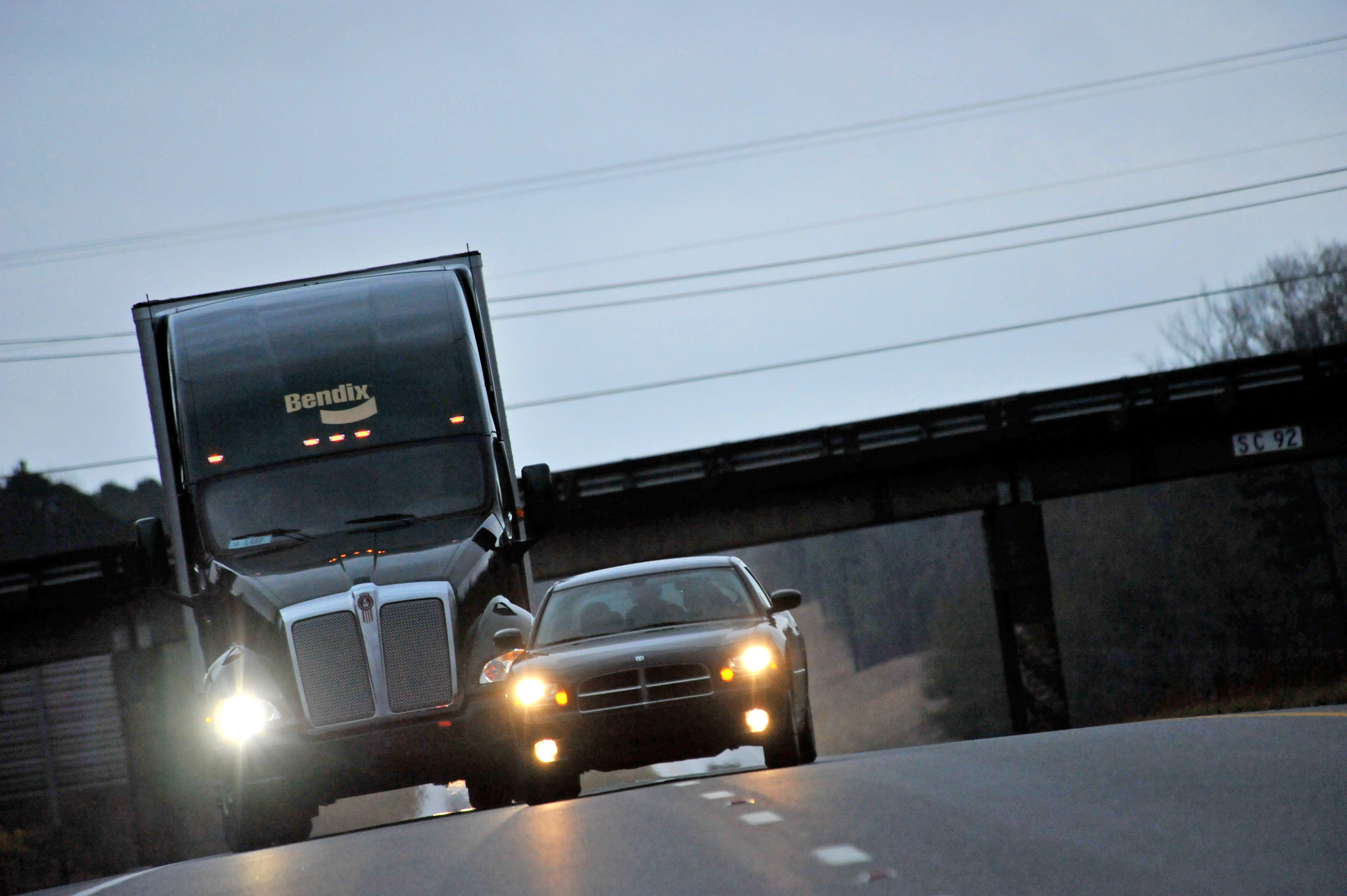 Bendix Expects Stability Control, Collision Avoidance Mandates | Heavy ...