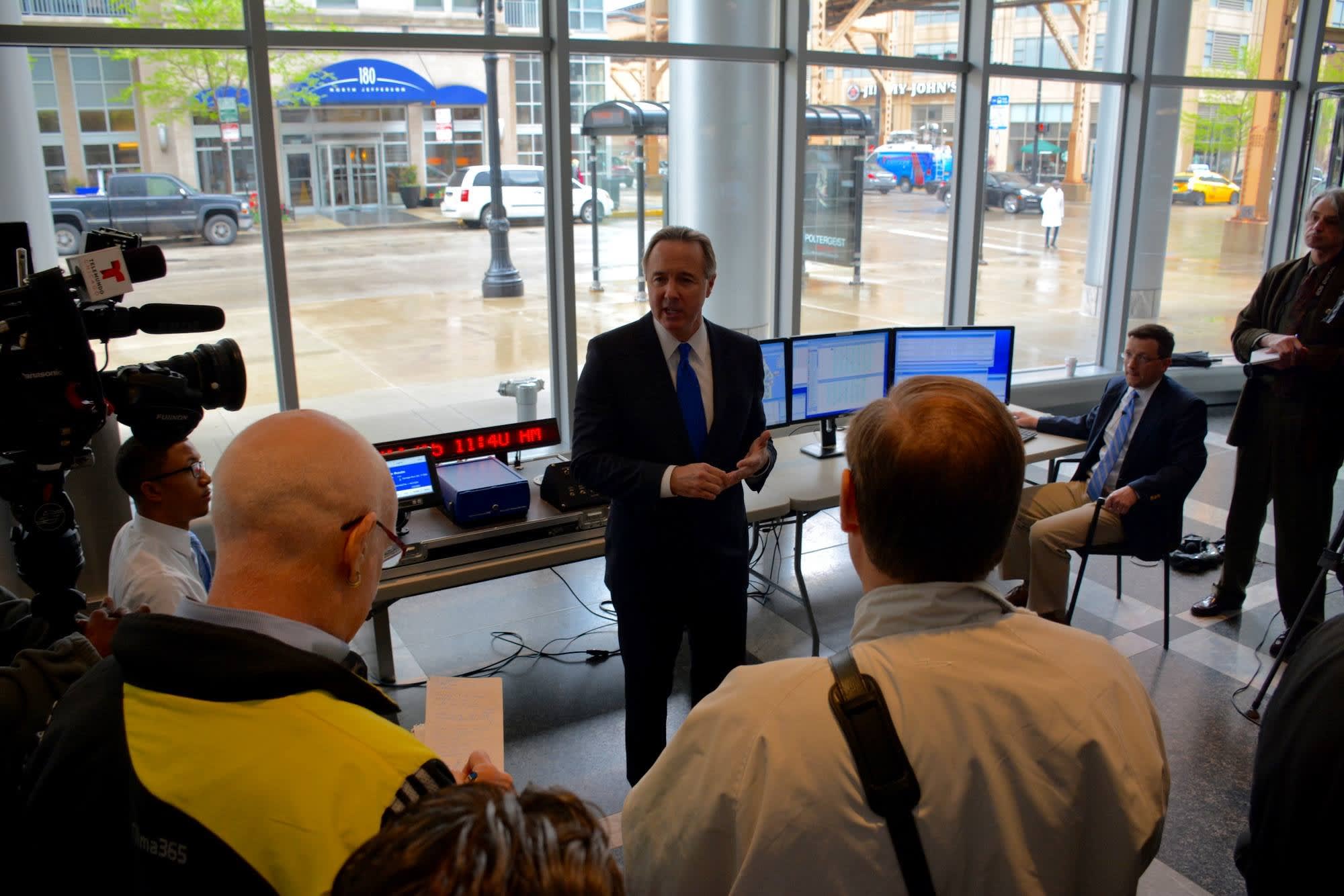 New CTA tech aims to reduce bus delays, provide more consistent service ...